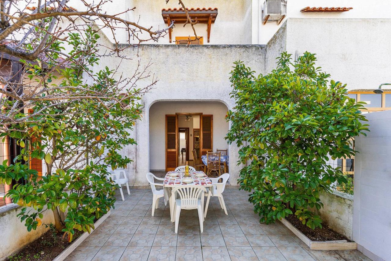 Villino Sabrina Con Piscina Villa ตอร์เลลาปิลโล ภายนอก รูปภาพ