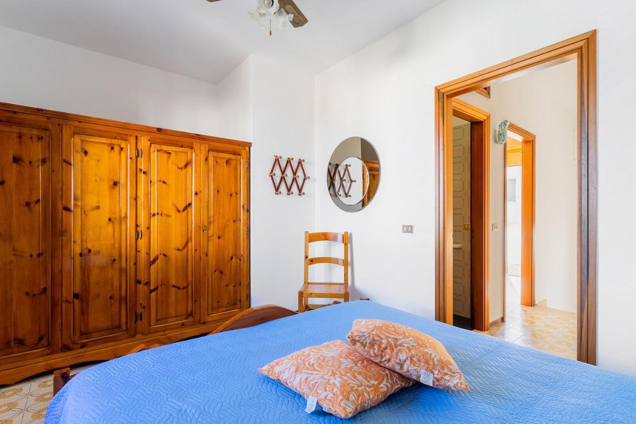 Villino Sabrina Con Piscina Villa ตอร์เลลาปิลโล ภายนอก รูปภาพ